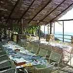 Bella Baia Relais مايوري