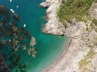 美丽湾大酒店 * 马奥莱
