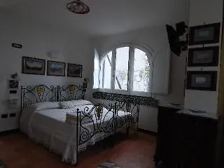 美丽湾大酒店 *